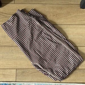 Abercrombie & Fitch Houndstooth Leggings - Black, White, Red